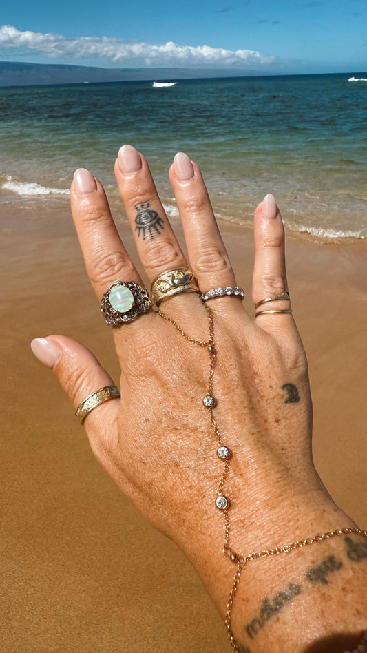Jax Hand Chain